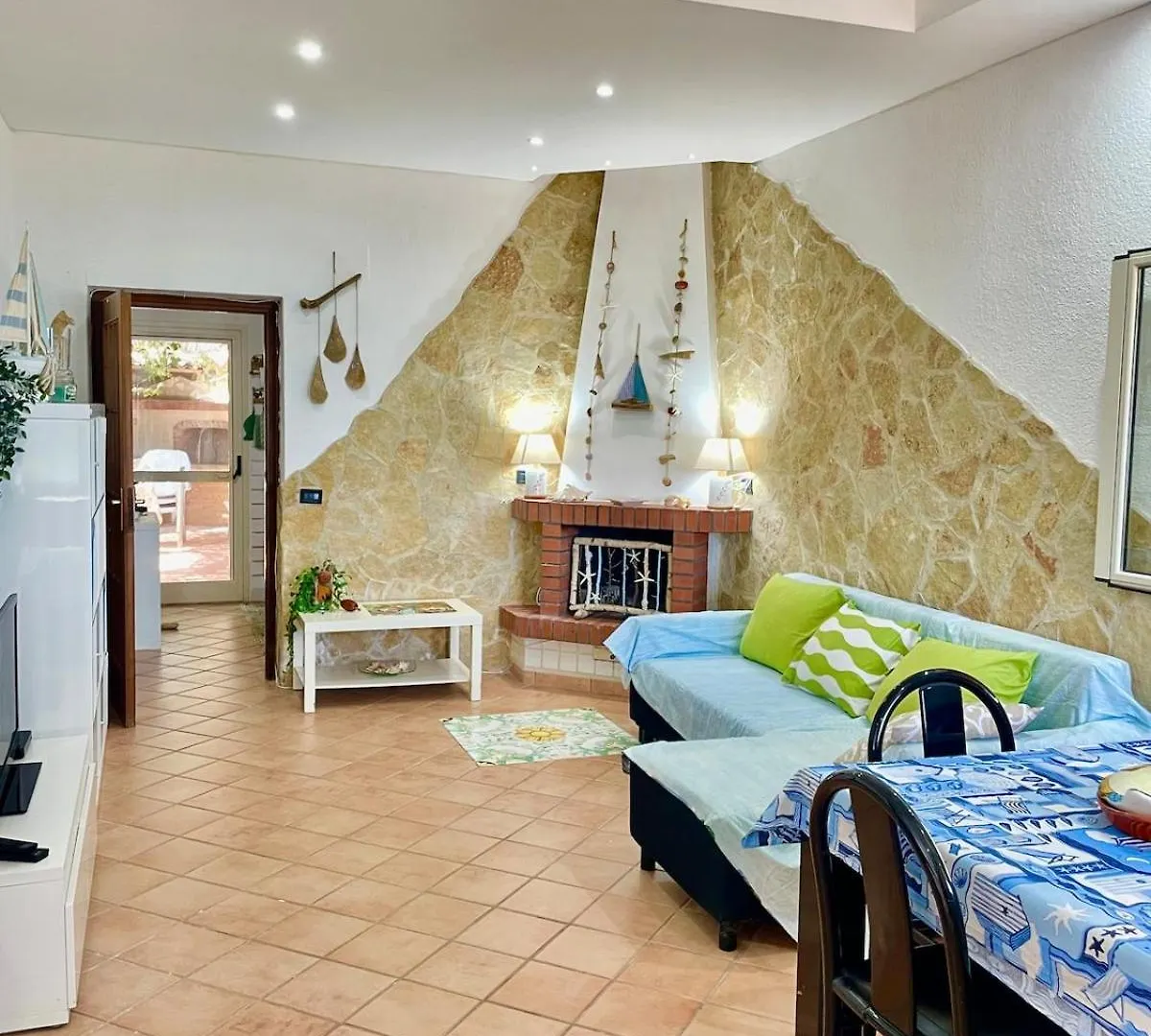 Апартаменты Arcile House - Con Discesa Al Mare Бруколи